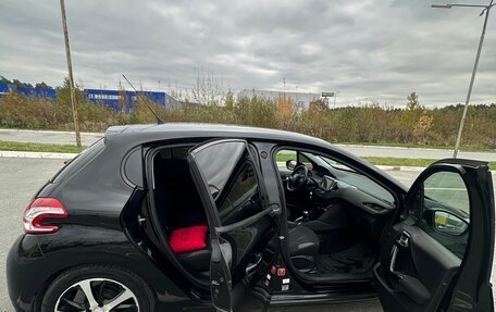 Peugeot 208 II, 2013 год, 700 000 рублей, 6 фотография
