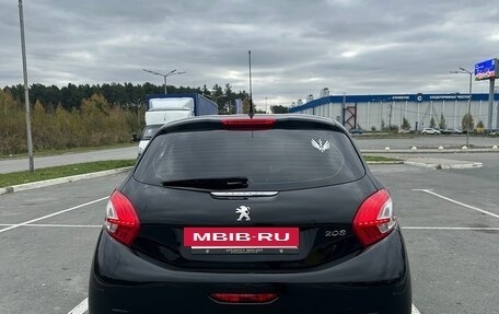 Peugeot 208 II, 2013 год, 700 000 рублей, 5 фотография
