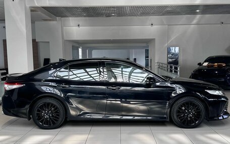 Toyota Camry, 2018 год, 2 700 000 рублей, 5 фотография
