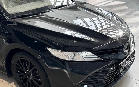 Toyota Camry, 2018 год, 2 700 000 рублей, 14 фотография