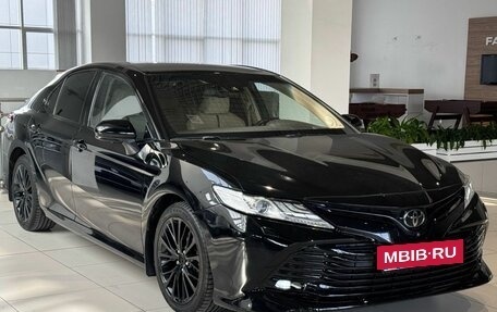 Toyota Camry, 2018 год, 2 700 000 рублей, 4 фотография
