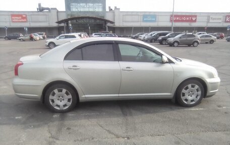 Toyota Avensis III рестайлинг, 2006 год, 890 000 рублей, 1 фотография