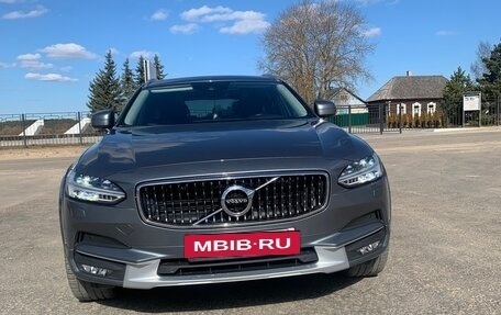 Volvo V90 Cross Country I рестайлинг, 2019 год, 3 950 000 рублей, 22 фотография