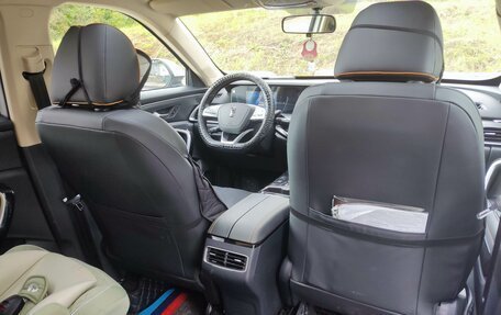 FAW Bestune T77, 2021 год, 1 700 000 рублей, 13 фотография