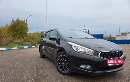 KIA cee'd III, 2012 год, 900 000 рублей, 2 фотография