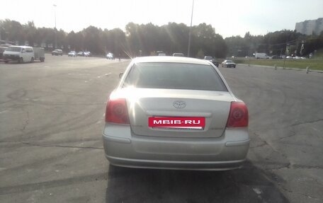 Toyota Avensis III рестайлинг, 2006 год, 890 000 рублей, 4 фотография