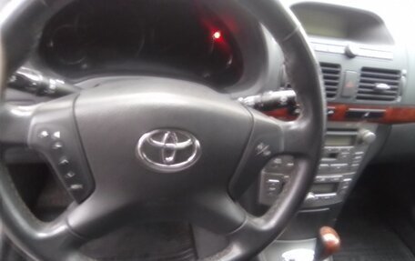 Toyota Avensis III рестайлинг, 2006 год, 890 000 рублей, 20 фотография
