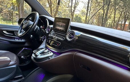 Mercedes-Benz V-Класс, 2017 год, 5 300 000 рублей, 17 фотография