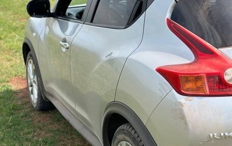 Nissan Juke II, 2011 год, 800 000 рублей, 36 фотография