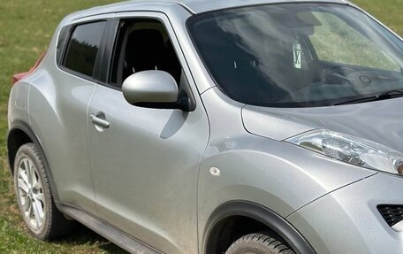 Nissan Juke II, 2011 год, 800 000 рублей, 35 фотография