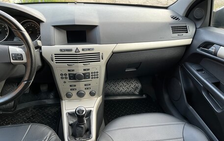Opel Astra H, 2008 год, 670 000 рублей, 9 фотография