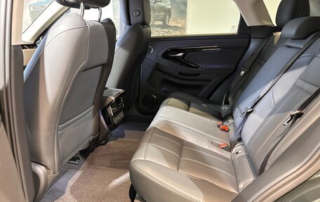 Land Rover Range Rover Evoque II, 2025 год, 6 120 000 рублей, 9 фотография