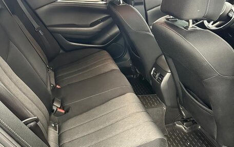 Mazda 6, 2019 год, 2 300 000 рублей, 9 фотография