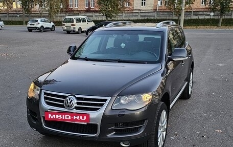 Volkswagen Touareg III, 2008 год, 845 000 рублей, 2 фотография