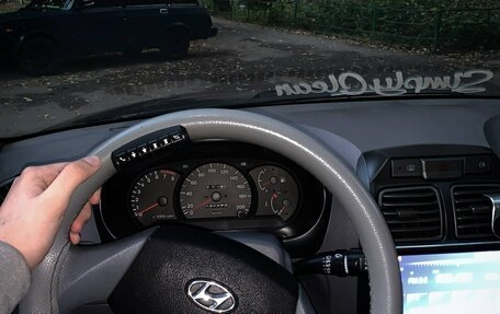 Hyundai Accent II, 2005 год, 400 000 рублей, 7 фотография