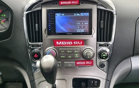 Hyundai Grand Starex Grand Starex I рестайлинг 2, 2008 год, 1 080 000 рублей, 6 фотография