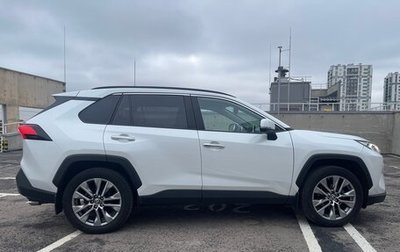 Toyota RAV4, 2020 год, 3 350 000 рублей, 1 фотография