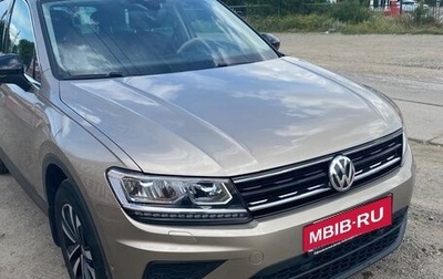 Volkswagen Tiguan II, 2019 год, 2 600 000 рублей, 1 фотография