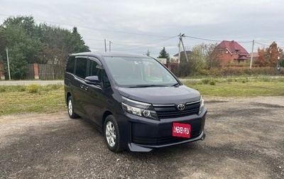 Toyota Voxy III, 2017 год, 2 255 000 рублей, 1 фотография