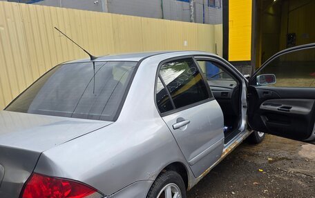 Mitsubishi Lancer IX, 2004 год, 250 000 рублей, 10 фотография