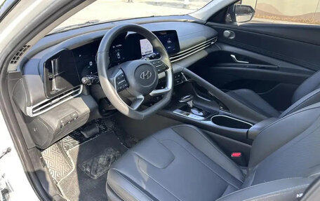 Hyundai Elantra, 2022 год, 1 430 444 рублей, 8 фотография