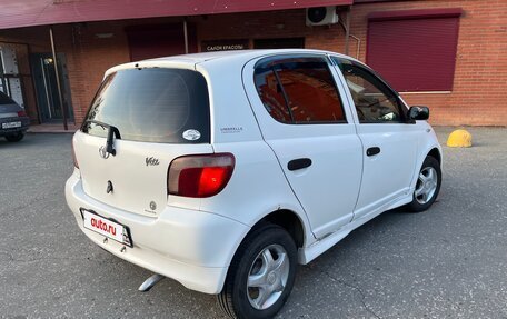 Toyota Vitz, 2000 год, 315 000 рублей, 4 фотография