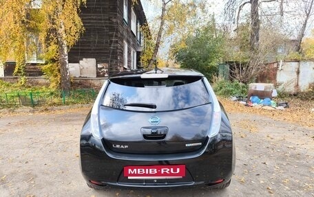 Nissan Leaf I, 2014 год, 700 000 рублей, 9 фотография