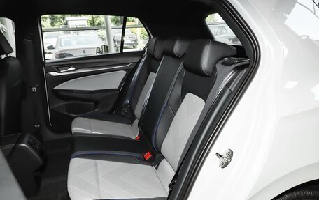 Volkswagen Golf VIII, 2025 год, 3 507 000 рублей, 16 фотография