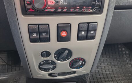 Renault Logan I, 2009 год, 350 000 рублей, 8 фотография