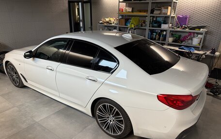 BMW 5 серия, 2018 год, 2 950 000 рублей, 2 фотография