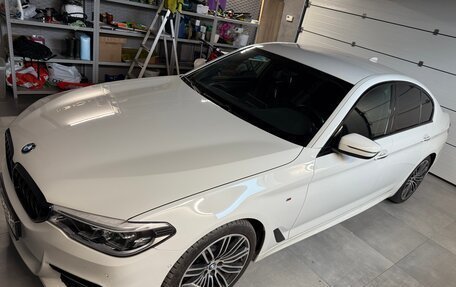 BMW 5 серия, 2018 год, 2 950 000 рублей, 3 фотография