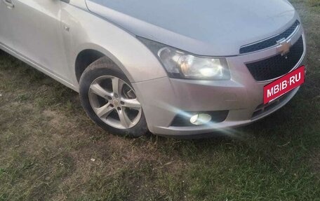Chevrolet Cruze II, 2011 год, 649 000 рублей, 5 фотография