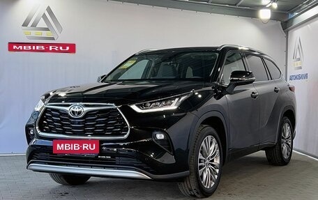 Toyota Highlander, 2025 год, 5 999 000 рублей, 1 фотография