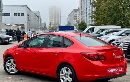 Opel Astra J, 2013 год, 799 000 рублей, 4 фотография