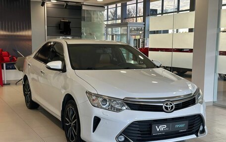 Toyota Camry, 2016 год, 2 165 000 рублей, 6 фотография