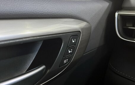 Toyota Highlander, 2025 год, 5 999 000 рублей, 25 фотография