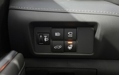 Toyota Highlander, 2025 год, 5 999 000 рублей, 29 фотография