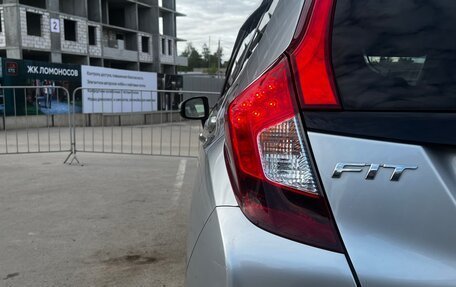 Honda Fit III, 2016 год, 850 000 рублей, 10 фотография