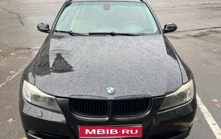BMW 3 серия, 2008 год, 870 000 рублей, 1 фотография