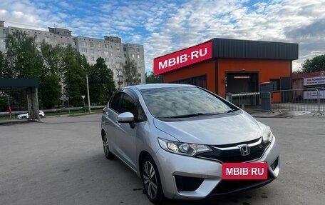Honda Fit III, 2016 год, 850 000 рублей, 5 фотография