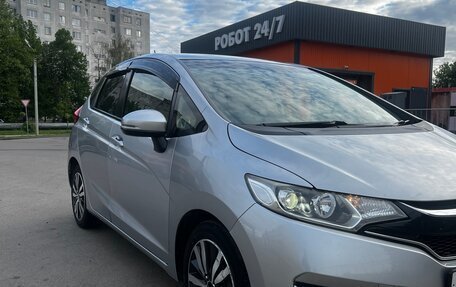 Honda Fit III, 2016 год, 850 000 рублей, 18 фотография