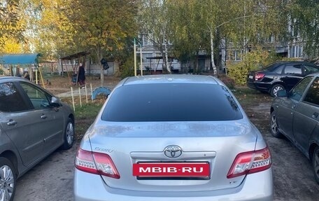 Toyota Camry, 2010 год, 1 000 000 рублей, 4 фотография