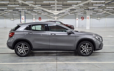 Mercedes-Benz GLA, 2018 год, 1 890 000 рублей, 8 фотография