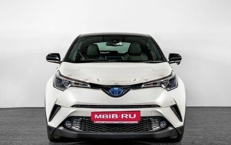 Toyota C-HR I рестайлинг, 2017 год, 2 180 000 рублей, 2 фотография