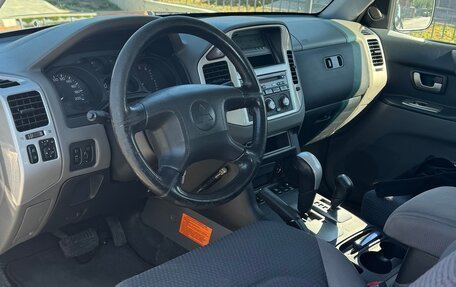 Mitsubishi Pajero III рестайлинг, 2005 год, 1 060 000 рублей, 6 фотография