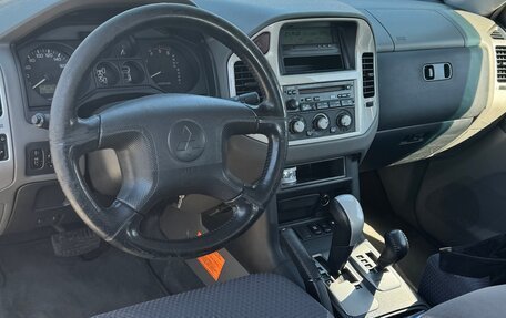 Mitsubishi Pajero III рестайлинг, 2005 год, 1 060 000 рублей, 7 фотография