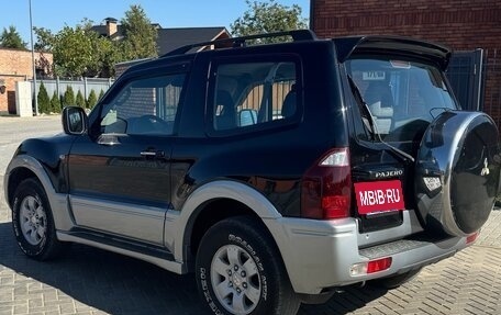 Mitsubishi Pajero III рестайлинг, 2005 год, 1 060 000 рублей, 3 фотография