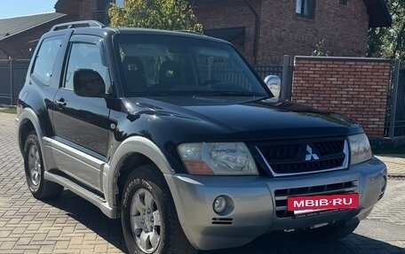 Mitsubishi Pajero III рестайлинг, 2005 год, 1 060 000 рублей, 2 фотография