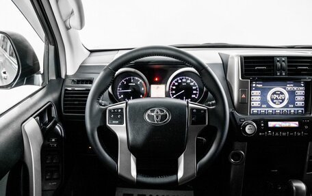 Toyota Land Cruiser Prado 150 рестайлинг 2, 2011 год, 2 550 000 рублей, 9 фотография