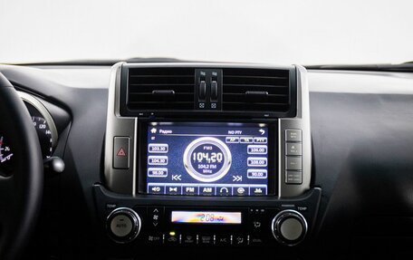 Toyota Land Cruiser Prado 150 рестайлинг 2, 2011 год, 2 550 000 рублей, 13 фотография